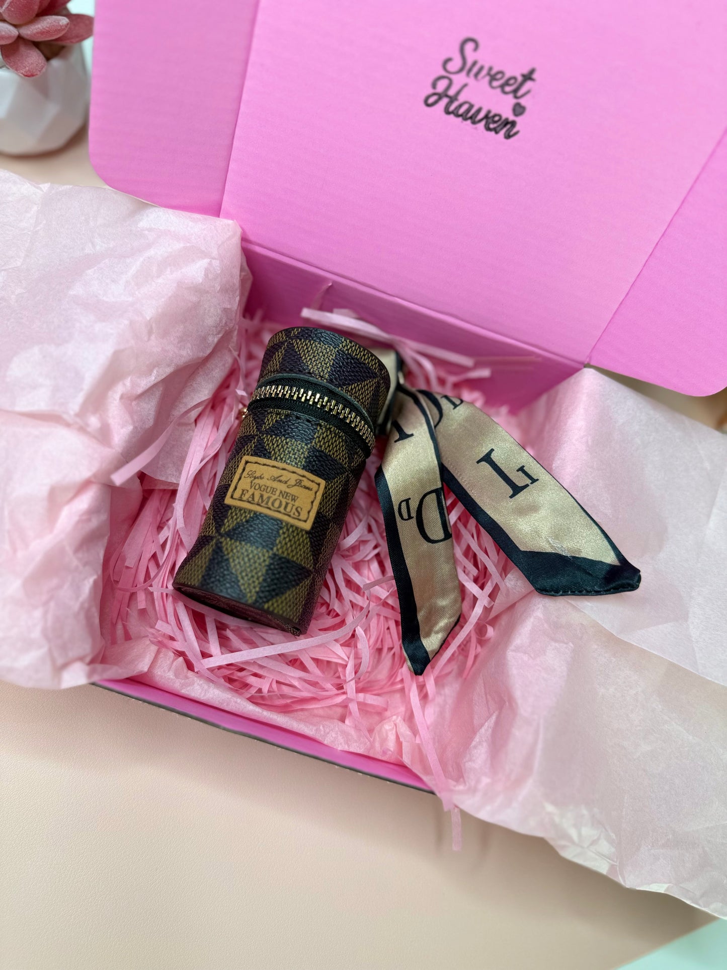 Classic Check Mini Case