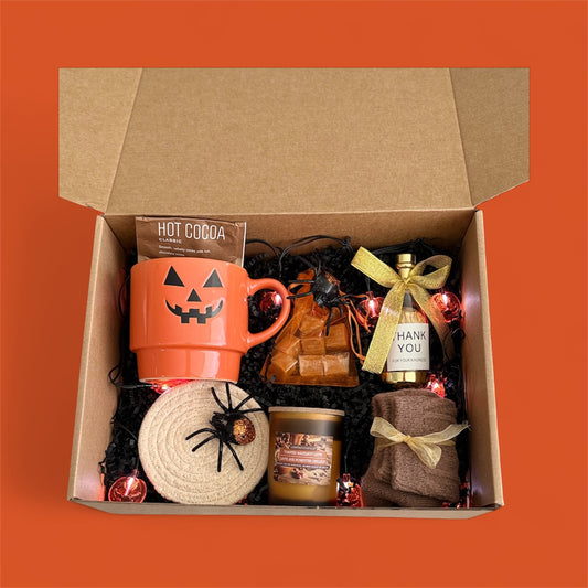 Halloween Cozy Gift Box – Pumpkin Mug & Autumn Treats